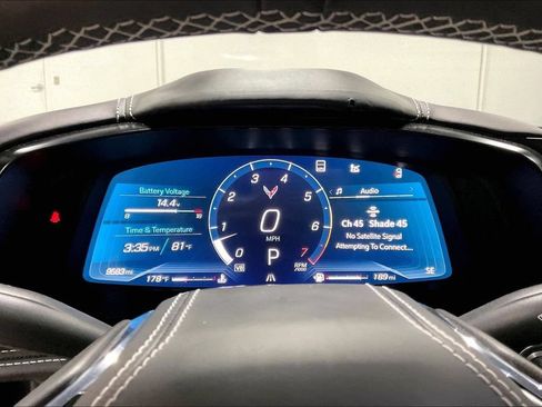 Used 2023 Chevrolet Corvette Stingray Premium Cpe w/ Z51 Performance Package RWD image 27