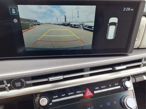New 2026 Hyundai Santa Fe SEL FWD image 12