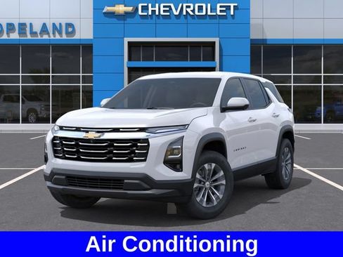 New 2026 Chevrolet Equinox LT w/ Safety and Technology Package AWD/4WD image 7