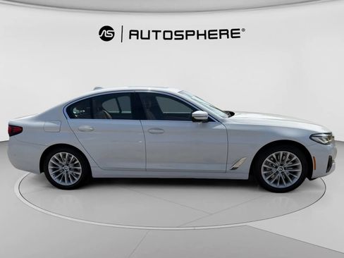 Used 2023 BMW 530i xDrive w/ Premium Package AWD/4WD image 10