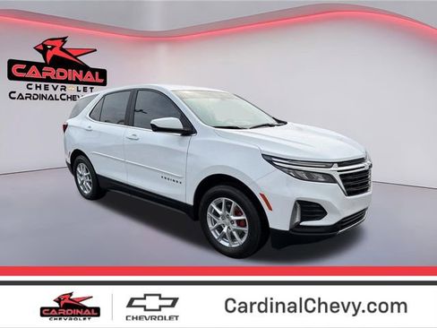 Used 2023 Chevrolet Equinox LT image 1