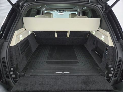 New 2026 Land Rover Range Rover Autobiography AWD/4WD image 15