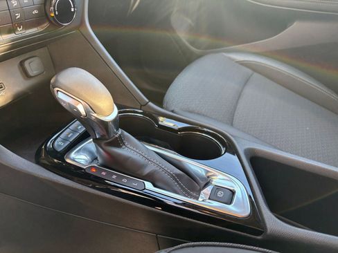 Used 2025 Buick Encore GX Preferred image 42