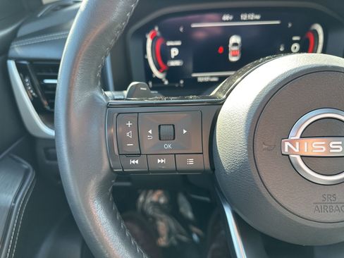 Used 2024 Nissan Rogue Platinum w/ Platinum Premium Package image 43