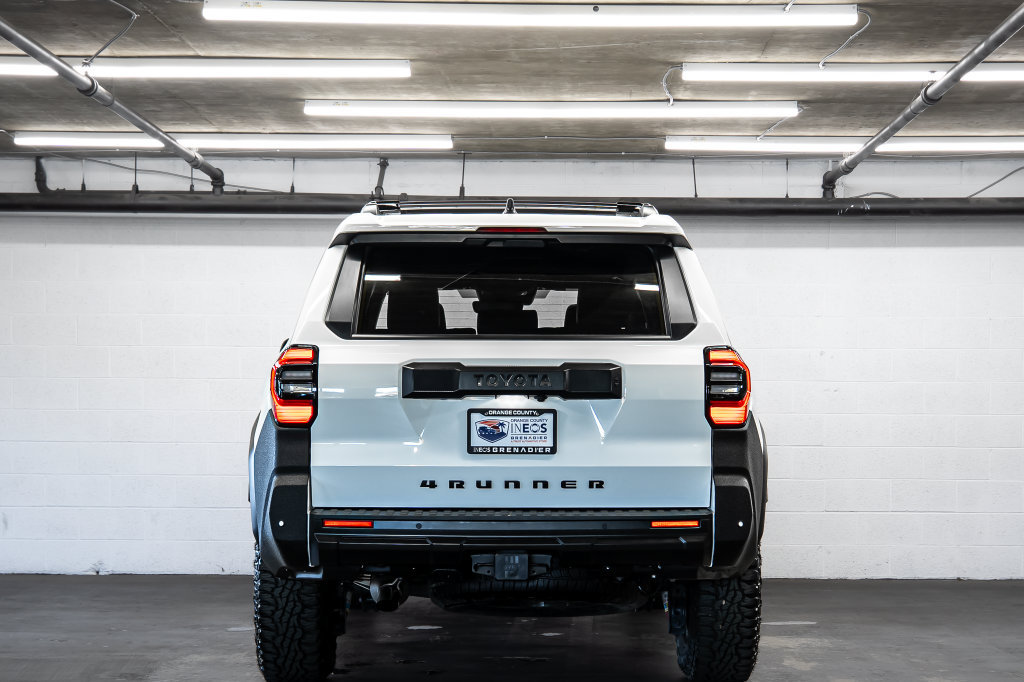Used 2025 Toyota 4Runner TRD Off-Road Premium AWD/4WD image 4