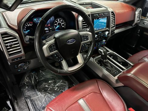 Used 2018 Ford F150 Platinum w/ Equipment Group 701A Luxury AWD/4WD image 8