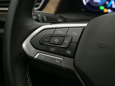 New 2026 Volkswagen Atlas SE image 21