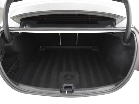 Used 2023 Mercedes-Benz C 300 Sedan image 28