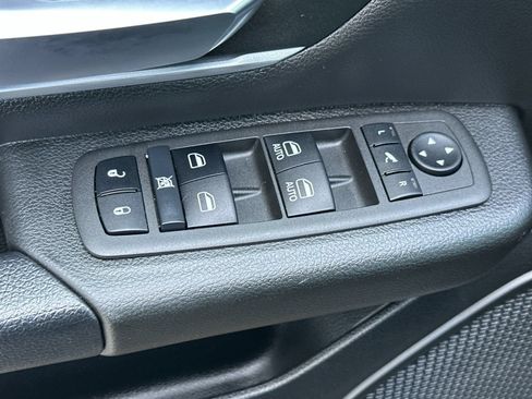Used 2022 RAM 1500 Big Horn AWD/4WD image 12