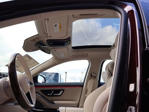 New 2026 Mercedes-Benz S 580 4MATIC Sedan image 39