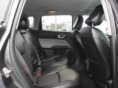 Used 2022 Jeep Compass Latitude w/ Convenience Group image 30