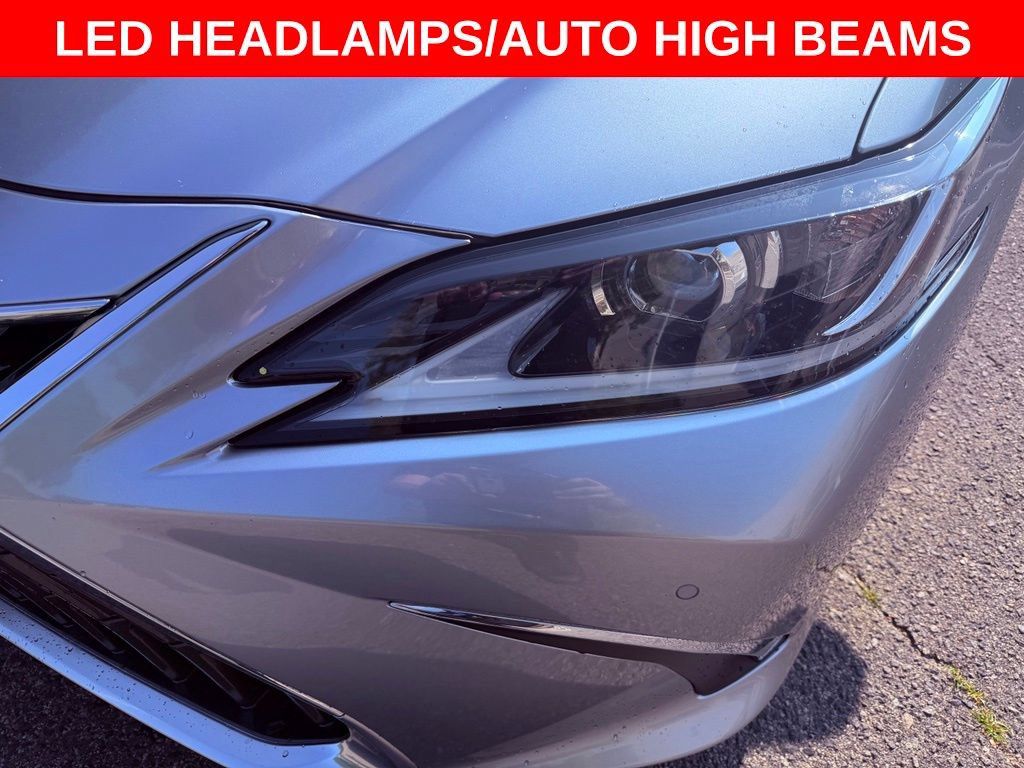 Certified 2025 Lexus ES 300h w/ Premium Package FWD image 9