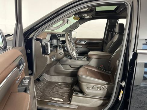 Used 2026 GMC Sierra 1500 Denali w/ Technology Package AWD/4WD image 28