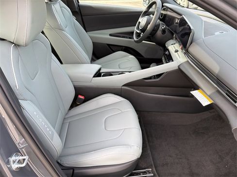 New 2026 Hyundai Elantra Limited image 13