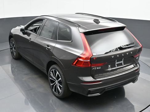 New 2025 Volvo XC60 B5 Plus w/ Protection Package Premier image 38