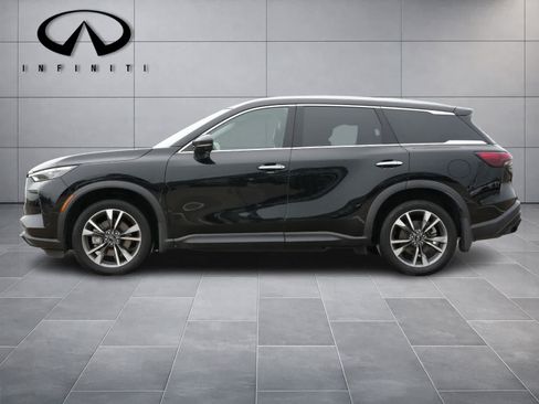 Certified 2023 INFINITI QX60 Luxe w/ Cargo Package FWD image 4