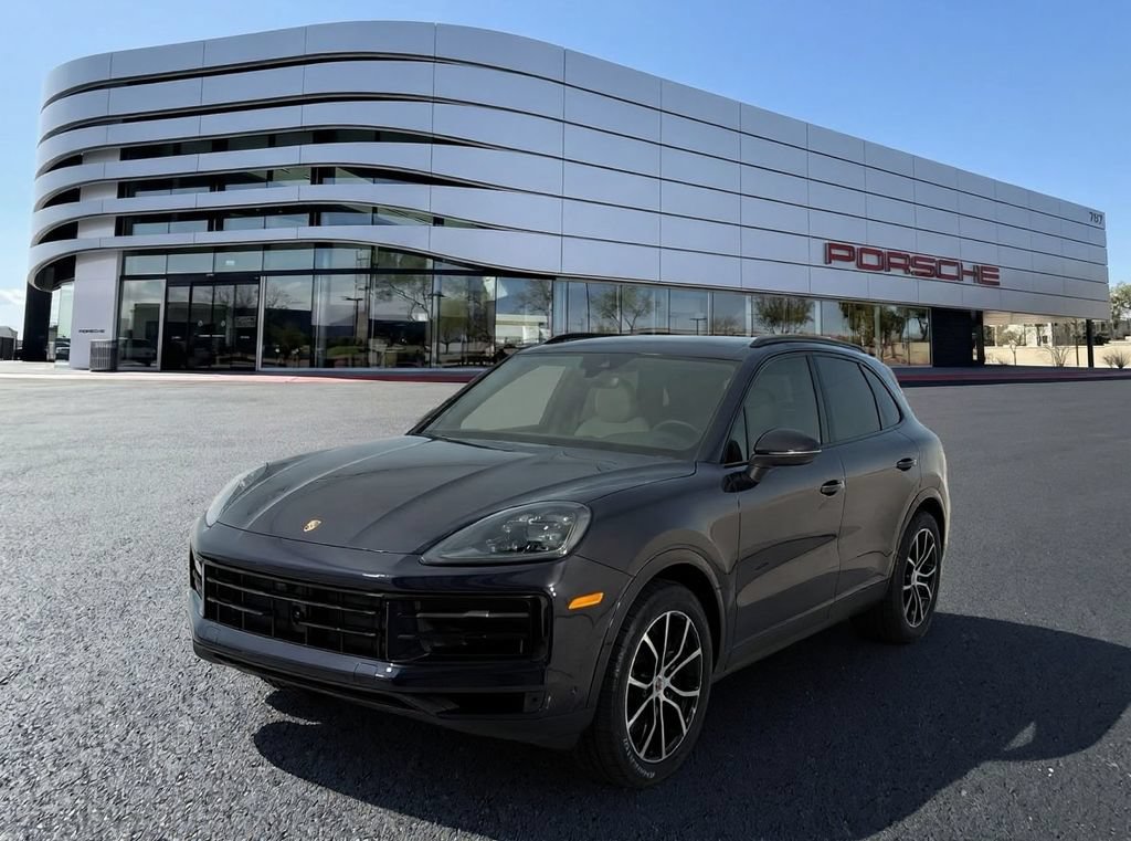 Used 2026 Porsche Cayenne AWD/4WD image 1