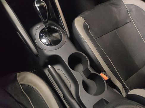 Used 2015 Hyundai Veloster Turbo w/ Option Group 04 image 26