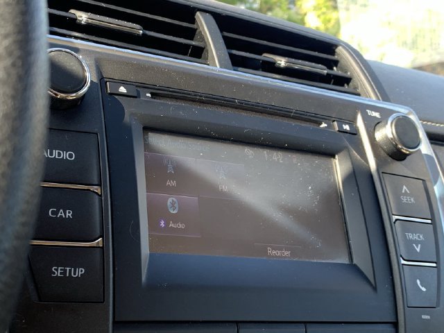 Used 2017 Toyota Camry LE FWD image 21