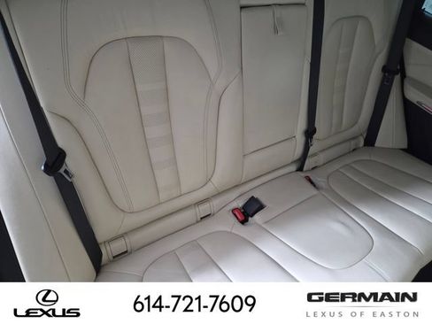 Used 2021 BMW X5 xDrive40i w/ Premium Package AWD/4WD image 22