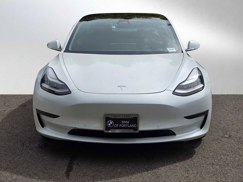 Used 2020 Tesla Model 3 Long Range image 8