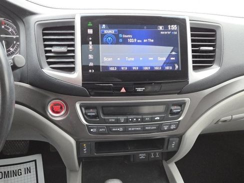 Used 2016 Honda Pilot EX-L image 17