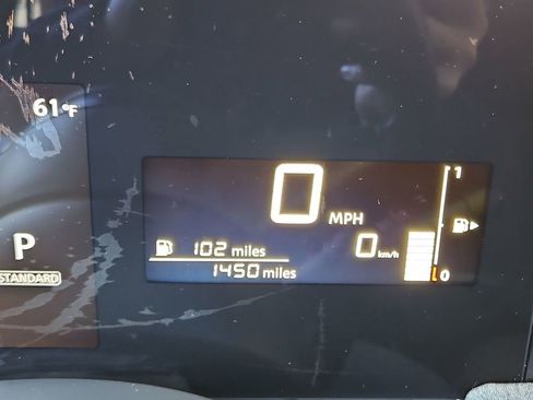 Used 2025 Nissan Kicks SV w/ SV Premium Package image 13