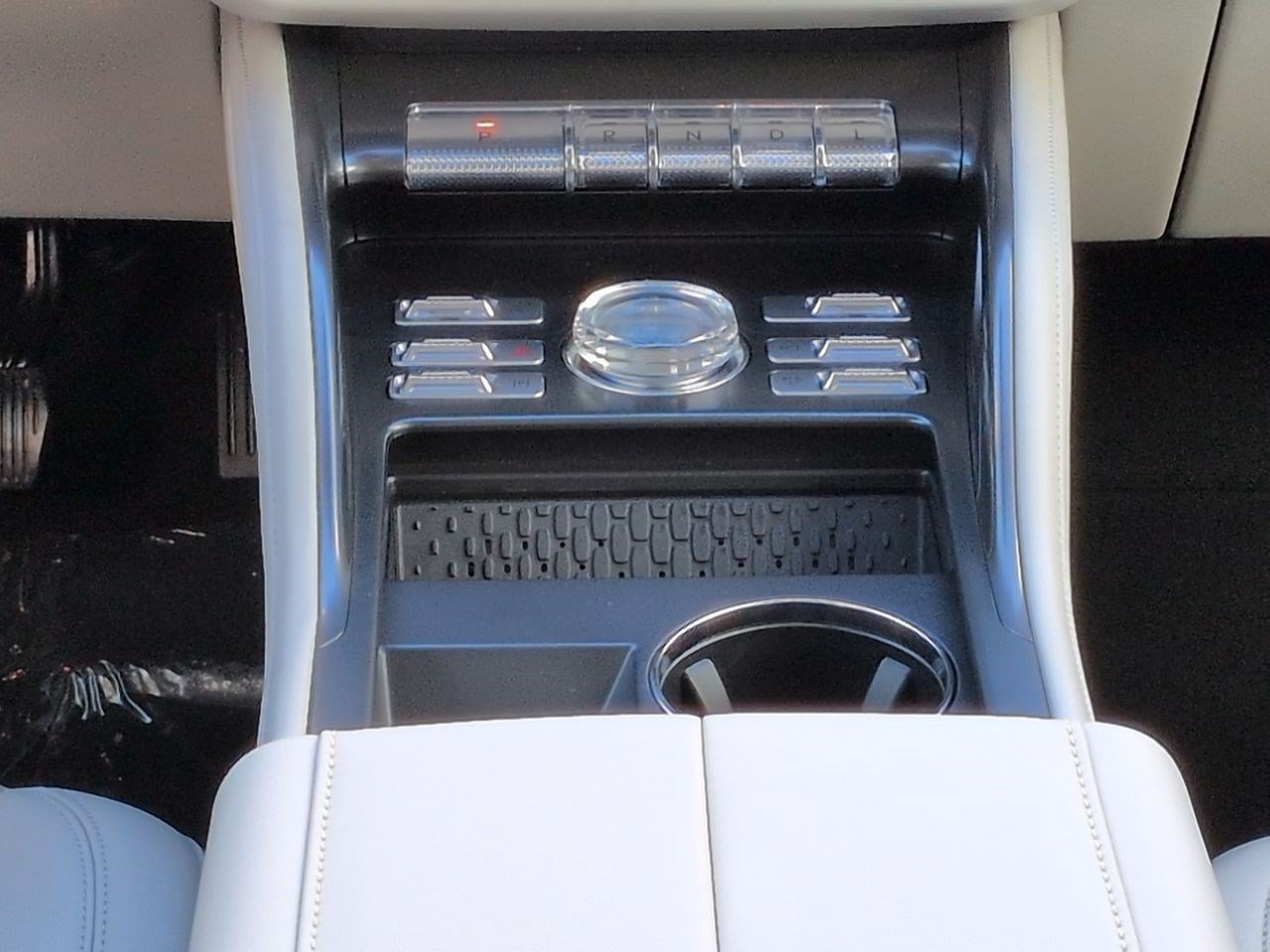 New 2026 Lincoln Nautilus Reserve AWD/4WD image 19
