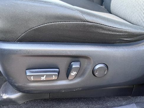 Used 2024 Toyota 4Runner SR5 image 12