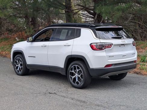 Certified 2024 Jeep Compass Limited AWD/4WD image 7
