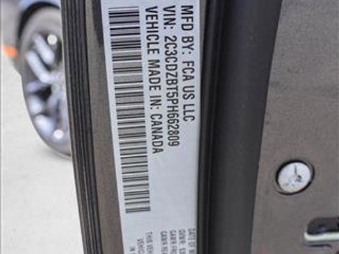 Used 2023 Dodge Challenger R/T w/ Blacktop Package image 28