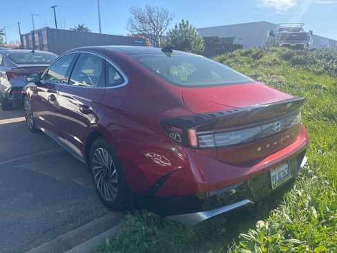 Used 2025 Hyundai Sonata SEL image 3