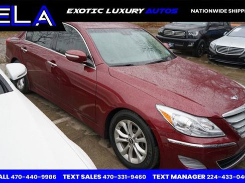 Used 2013 Hyundai Genesis 3.8 image 7