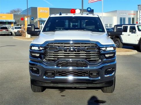 Used 2025 RAM 2500 Tradesman image 9