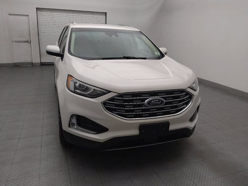 Used 2019 Ford Edge SEL w/ Equipment Group 201A FWD image 14