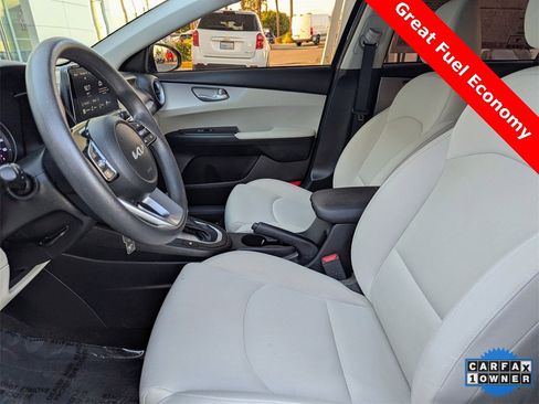 Used 2023 Kia Forte LXS image 12