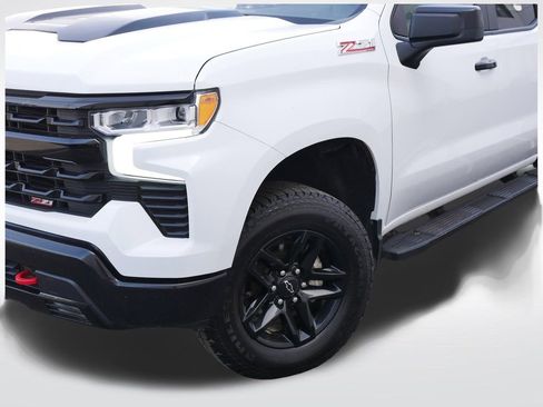 Used 2024 Chevrolet Silverado 1500 LT Trail Boss w/ Protection Package AWD/4WD image 29