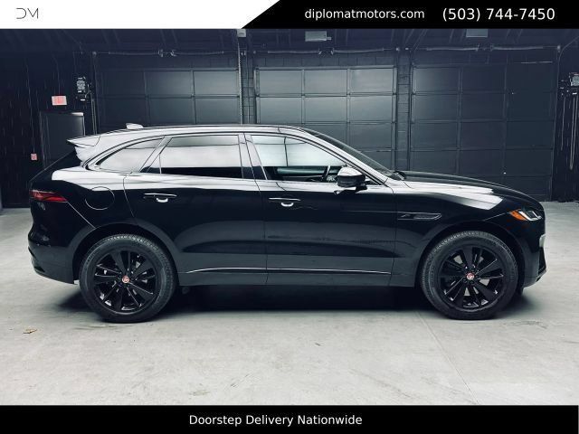 Used 2021 Jaguar F-PACE R-Dynamic S AWD/4WD image 8