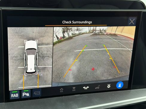 New 2026 Subaru Outback Touring XT image 20