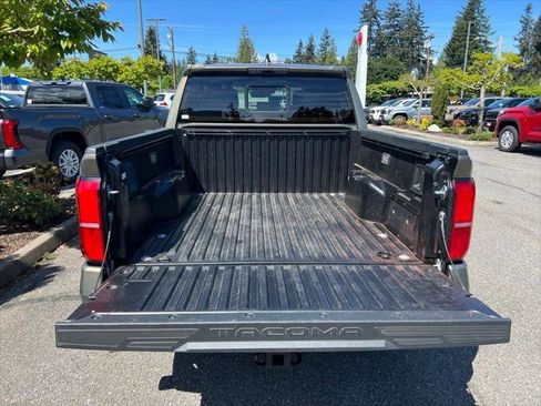 Certified 2025 Toyota Tacoma Limited AWD/4WD image 10