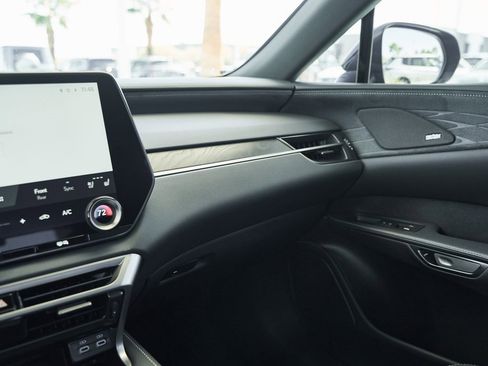 Used 2024 Lexus RX 350 w/ Convenience Package image 61