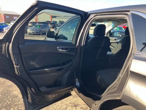 Used 2016 Ford Edge SEL AWD/4WD image 11