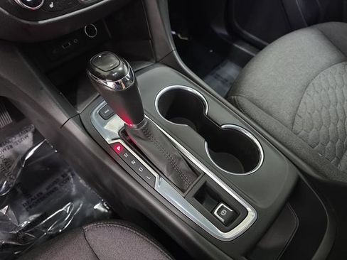 Used 2019 Chevrolet Equinox LT AWD/4WD image 25