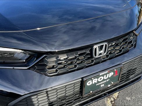 Used 2025 Honda Civic Sport image 28