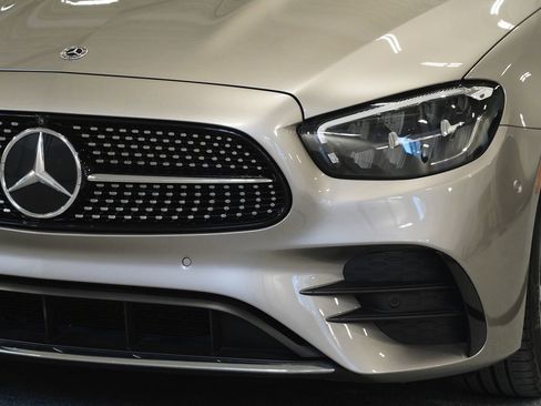 Used 2022 Mercedes-Benz E 350 4MATIC Sedan image 8