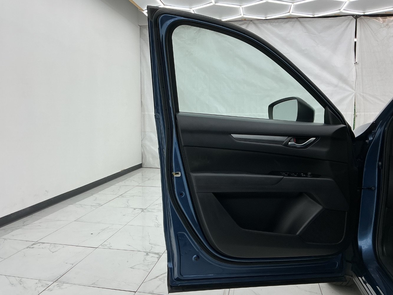 Used 2020 MAZDA CX-5 Sport FWD image 18