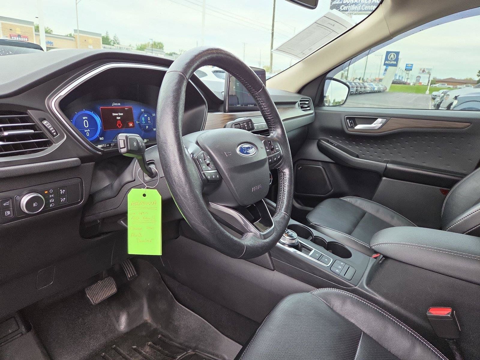 Used 2020 Ford Escape Titanium AWD/4WD image 20