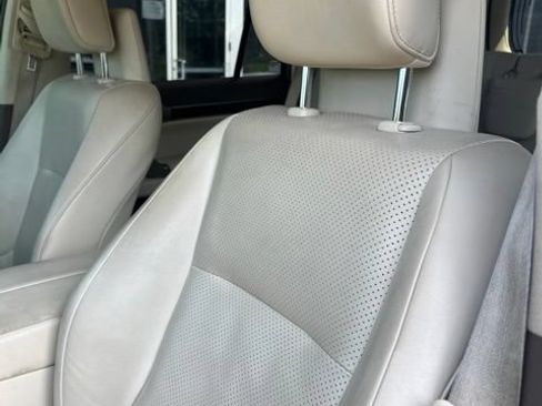 Used 2012 Lexus GX 460 Premium AWD/4WD image 14
