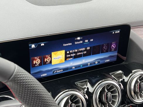 New 2026 Mercedes-Benz GLA 250 4MATIC image 16