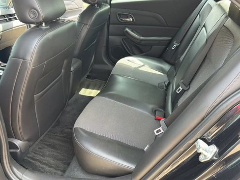 Used 2015 Chevrolet Malibu LT w/ Power Convenience Package FWD image 9
